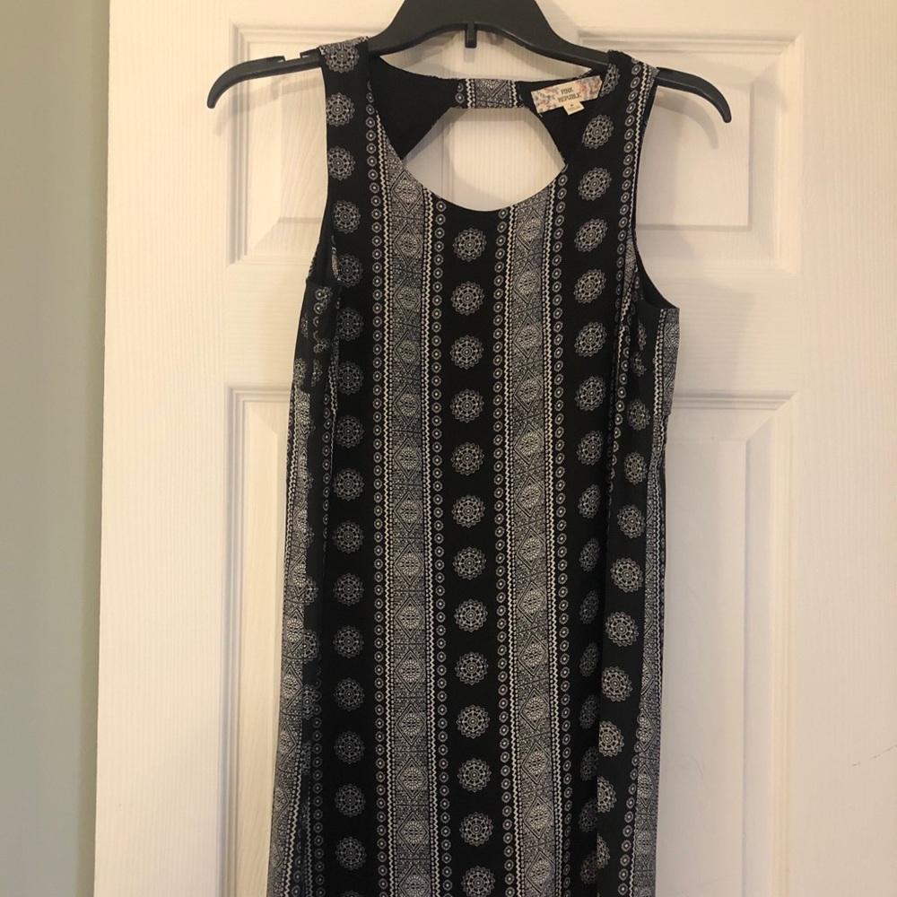 Black and white print dress